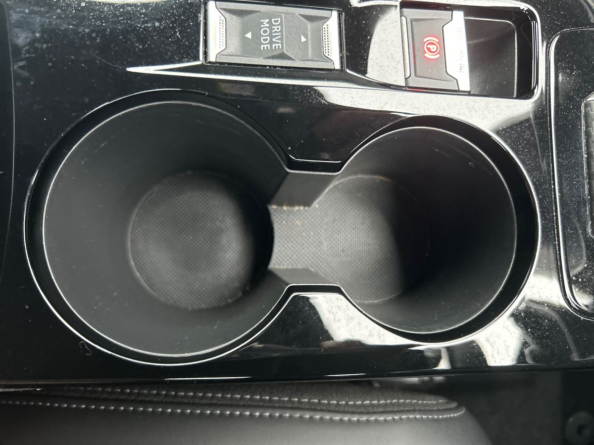 Used Peugeot 2008 2023 for sale - 77180232: Photo 33