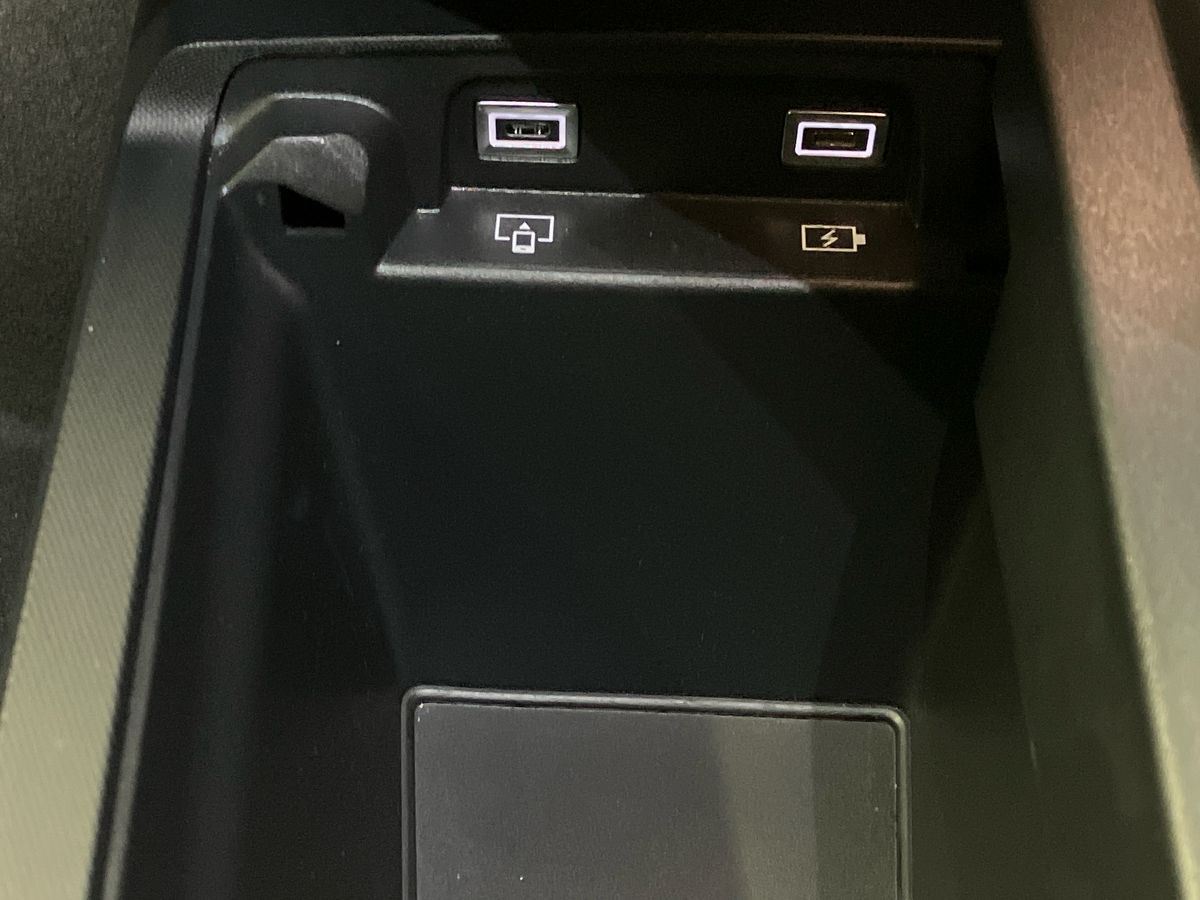 Used Peugeot 3008 2024 for sale - 76980104: Photo 34