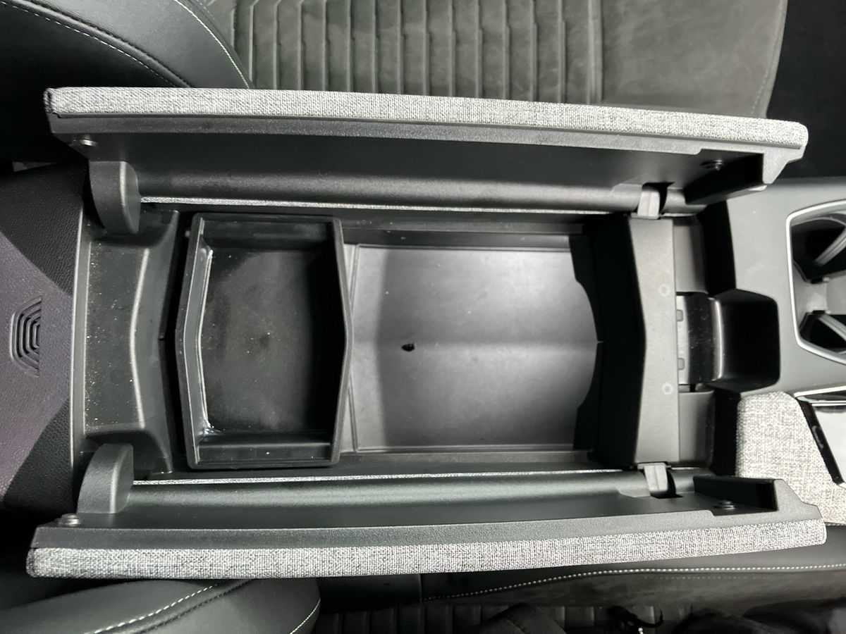 Used Peugeot 3008 2024 for sale - 76980104: Photo 37