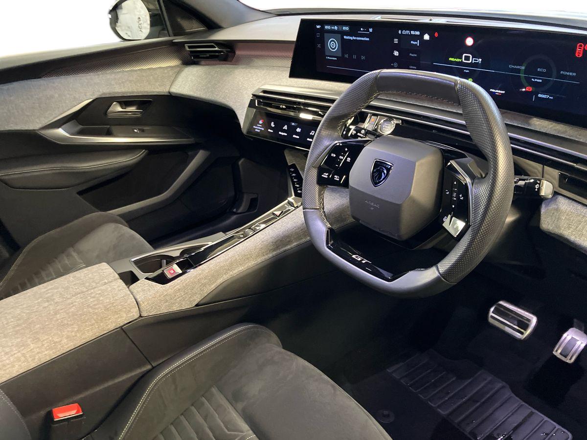 Used Peugeot 3008 2024 for sale - 76980104: Photo 8