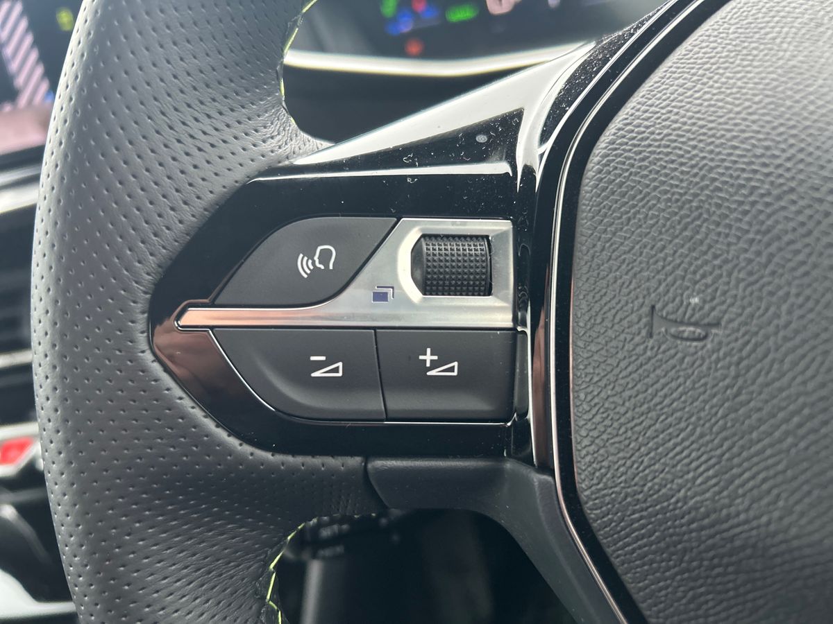 Used Peugeot 2008 2025 for sale - 77002108: Photo 16