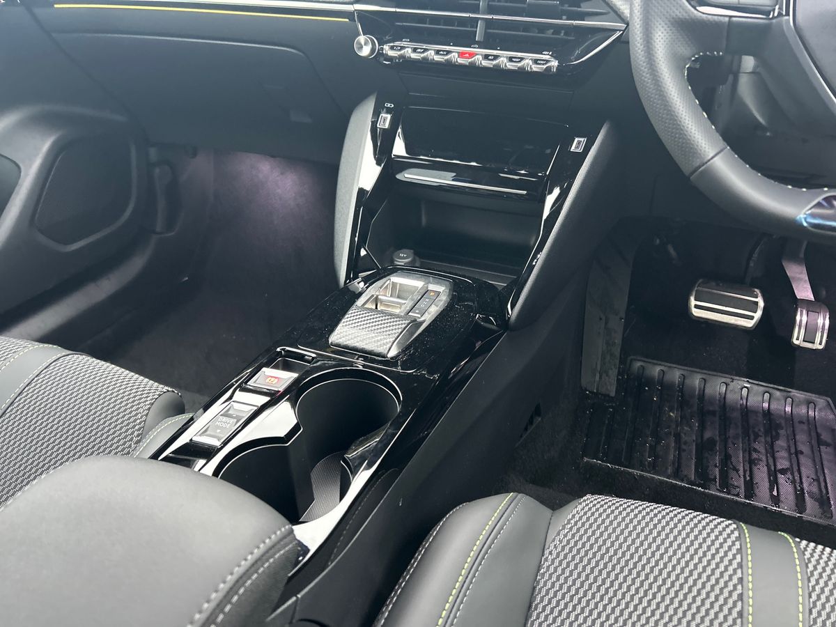 Used Peugeot 2008 2025 for sale - 77002108: Photo 17