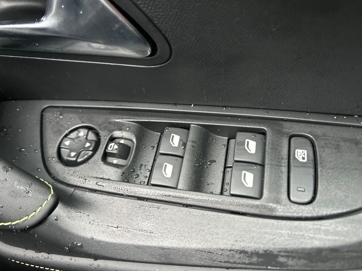 Used Peugeot 2008 2025 for sale - 77002108: Photo 18