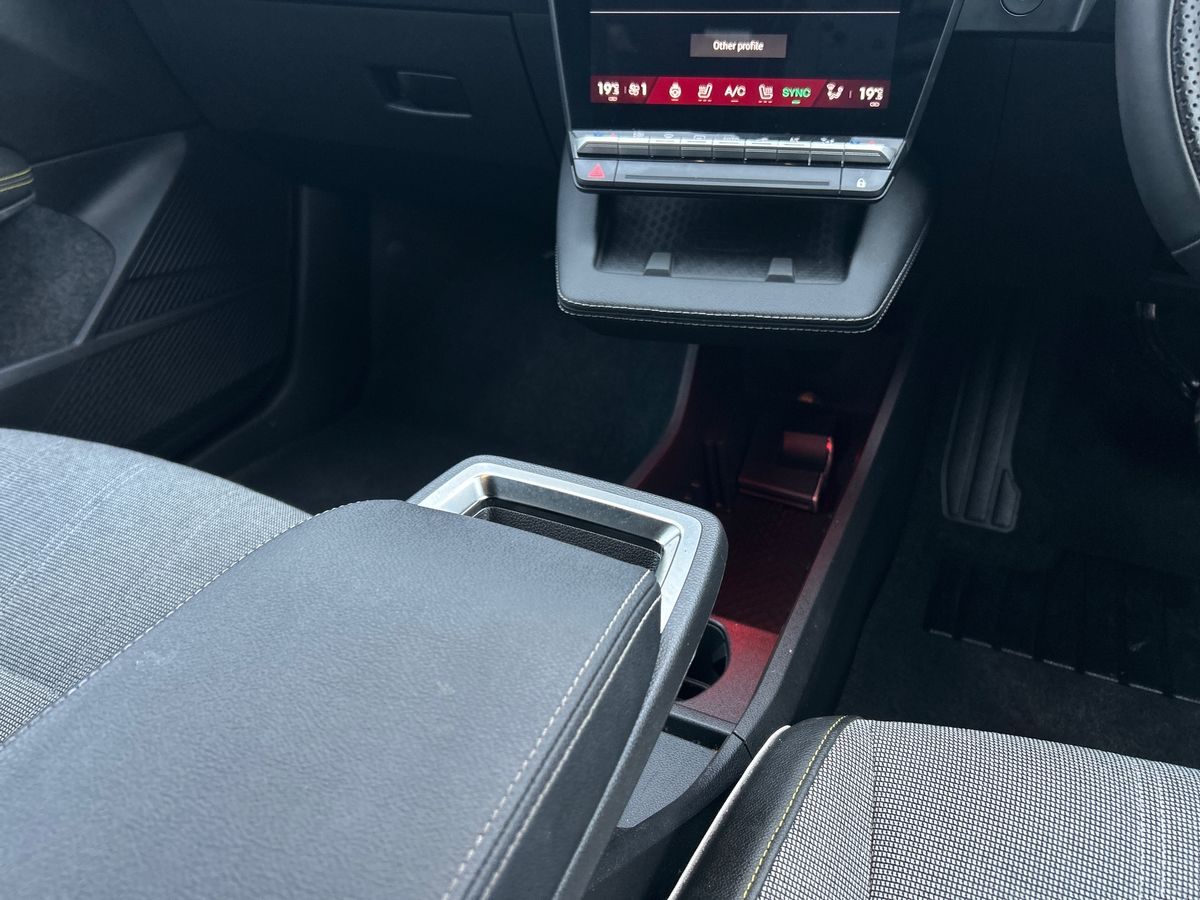 Used Renault Megane E Tech 2024 for sale - 77113731: Photo 17