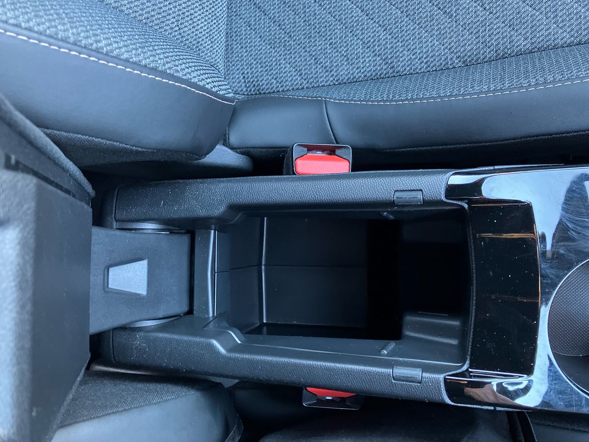 Used Peugeot 2008 2024 for sale - 76351938: Photo 31