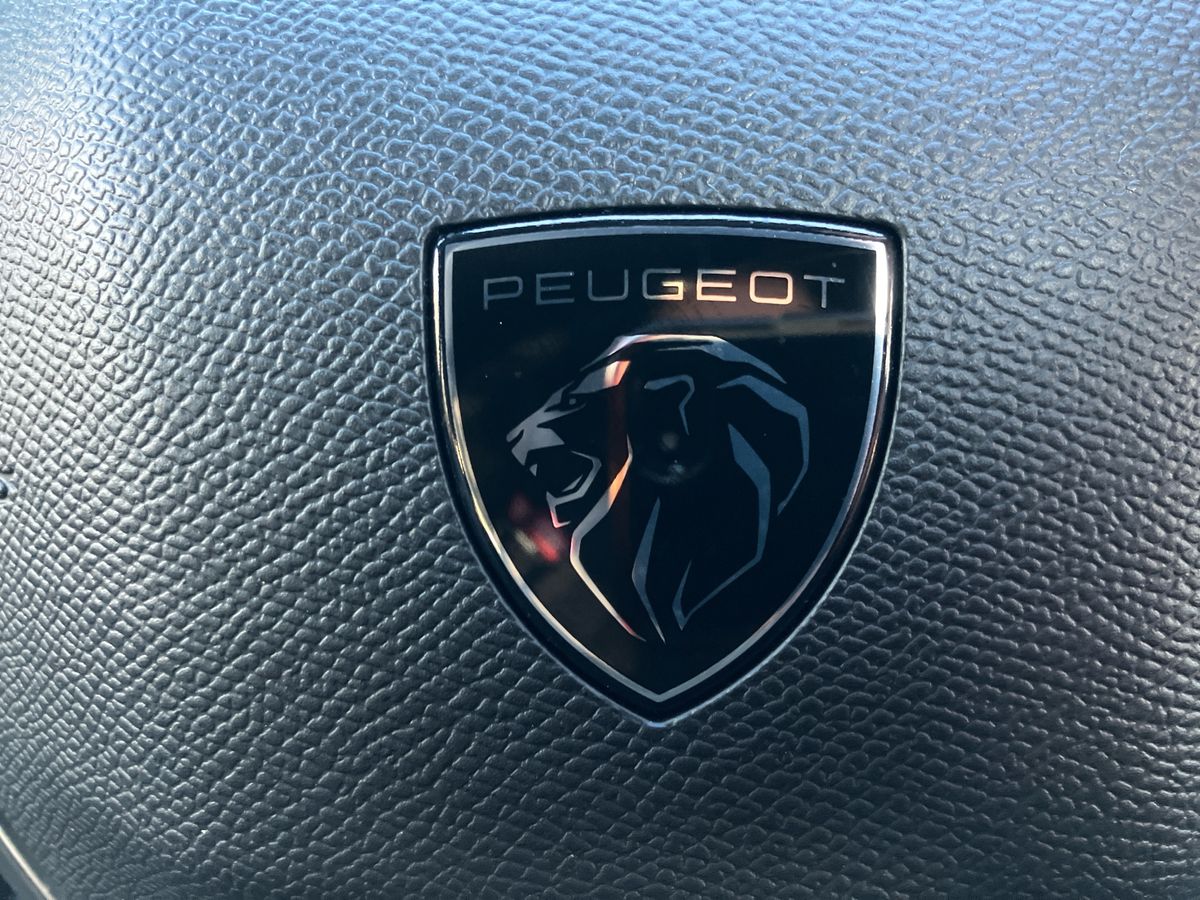 Used Peugeot 2008 2024 for sale - 76351938: Photo 39