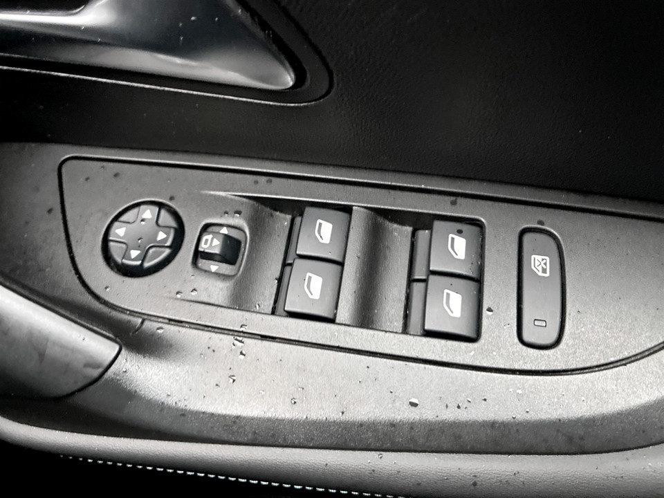 Used Peugeot 2008 2021 for sale - 77460691: Photo 27