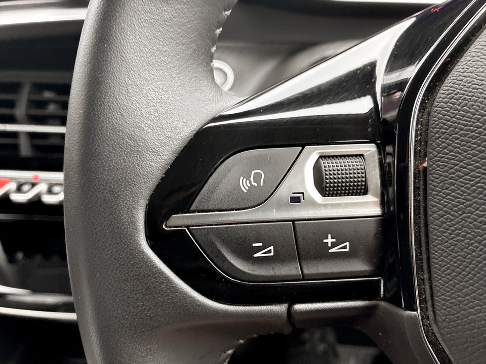 Used Peugeot 2008 2021 for sale - 77460691: Photo 28