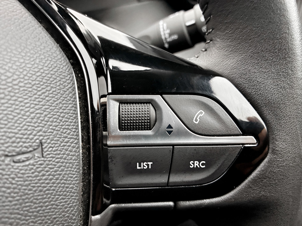 Used Peugeot 2008 2021 for sale - 77460691: Photo 29