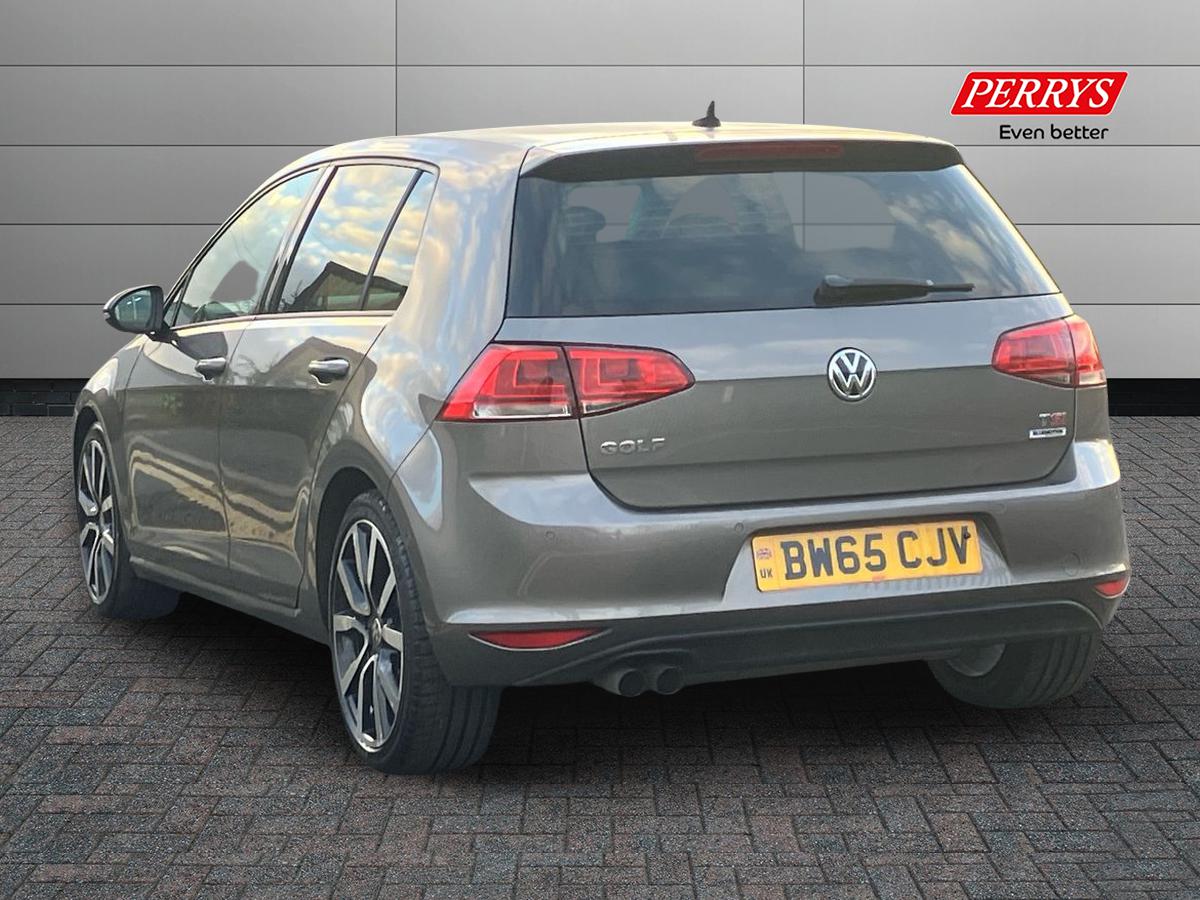 Used Volkswagen Golf 2016 for sale - 77045859: Photo 2