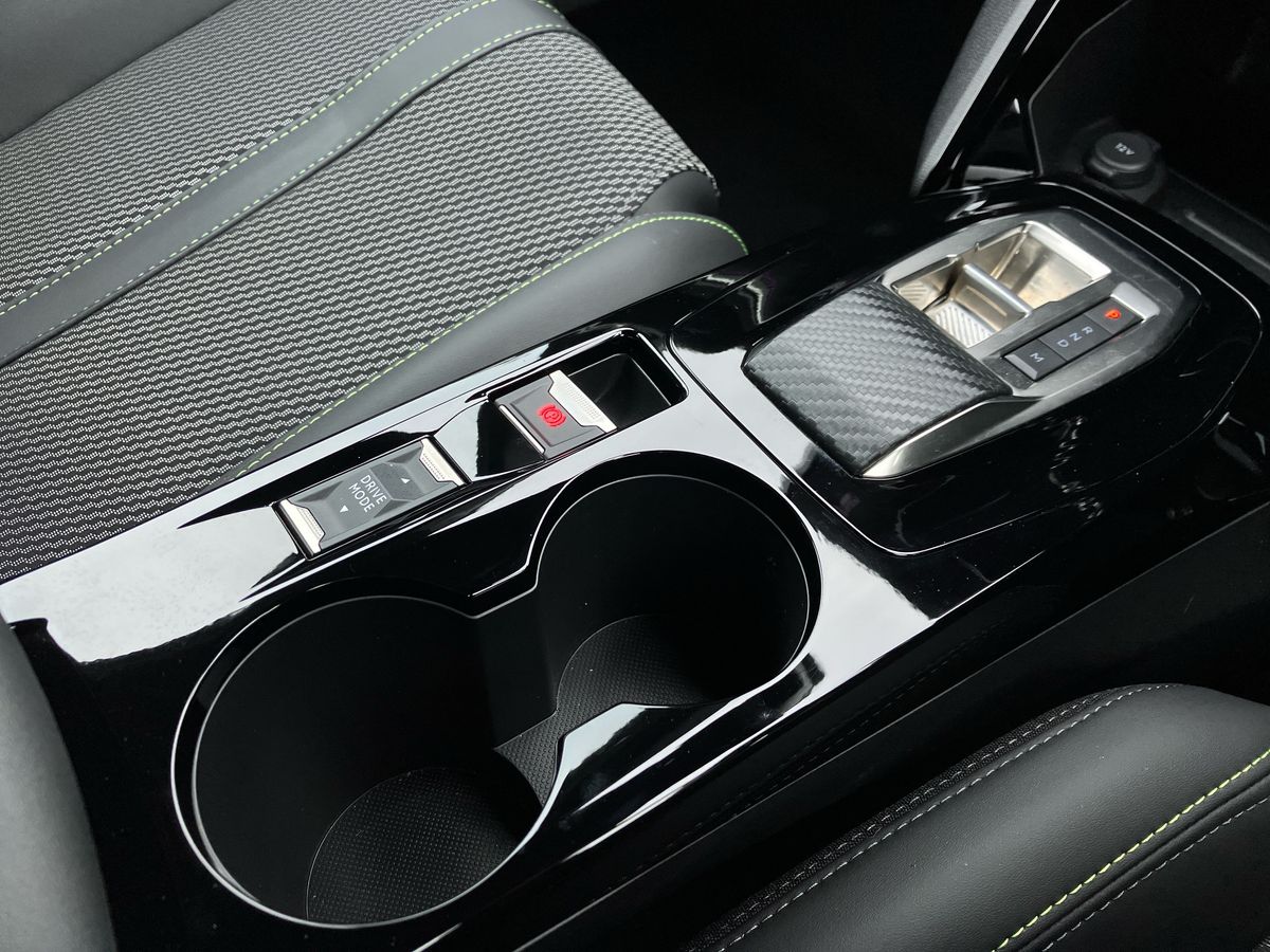 Used Peugeot 2008 2025 for sale - 76128127: Photo 17