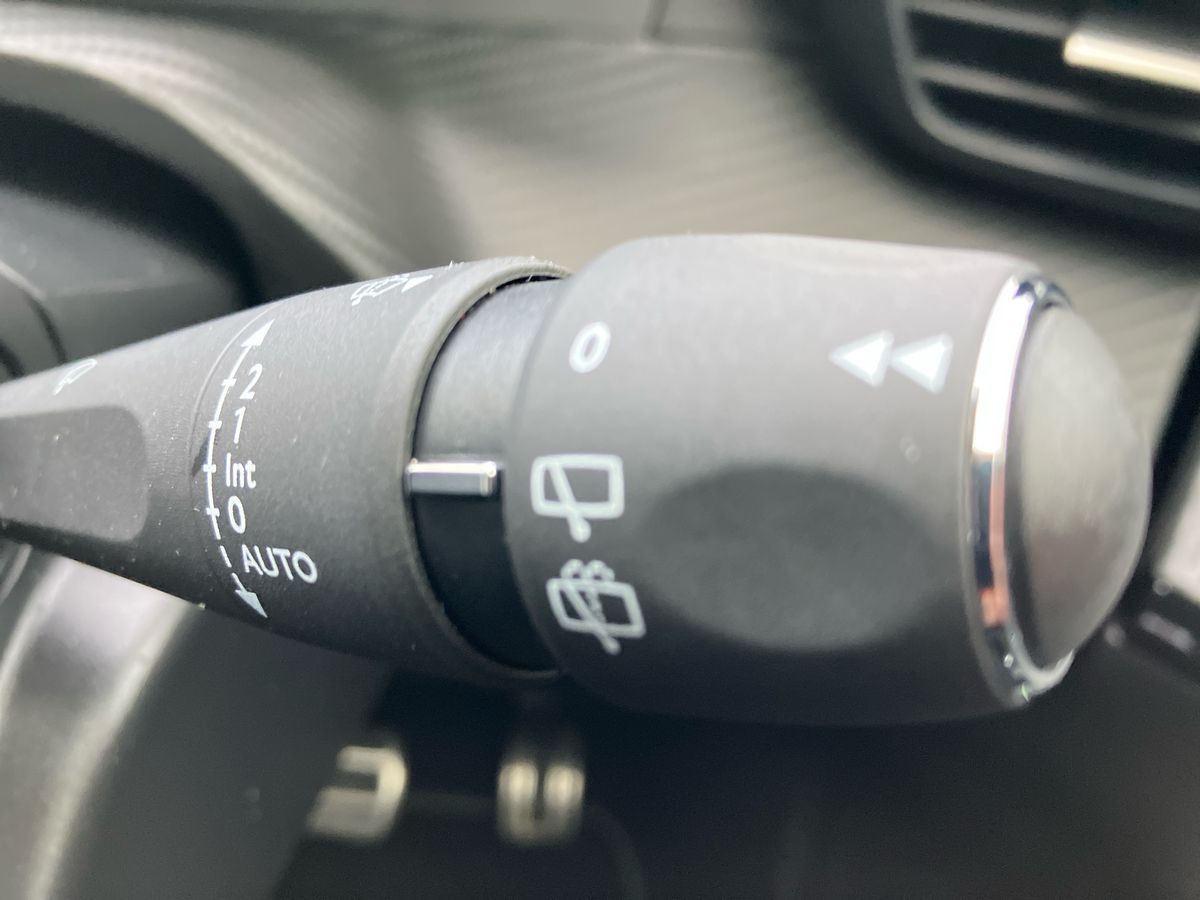 Used Peugeot 2008 2024 for sale - 76243651: Photo 29