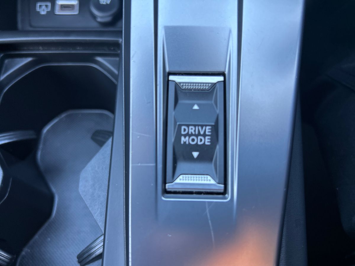 Used Peugeot 308 2023 for sale - 77221106: Photo 33