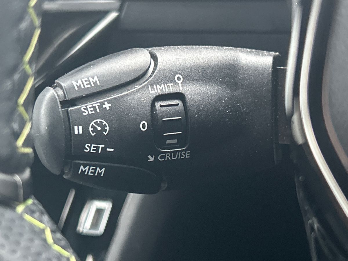 Used Peugeot 208 2024 for sale - 77502185: Photo 40