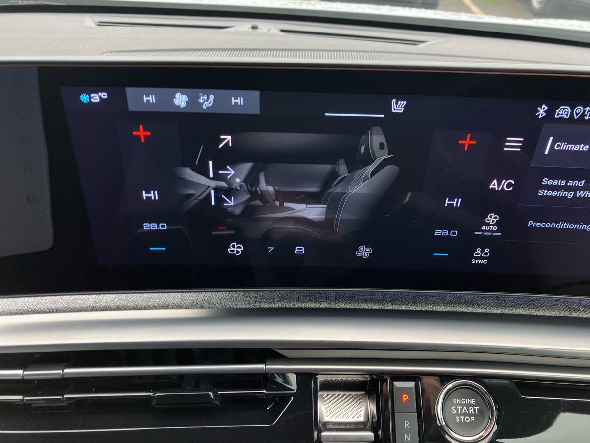 Used Peugeot 3008 2024 for sale - 77019243: Photo 12