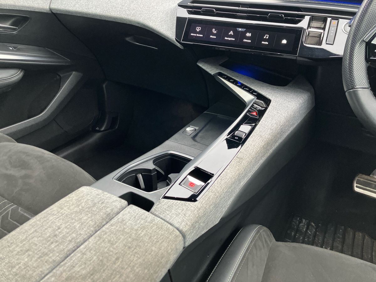 Used Peugeot 3008 2024 for sale - 77019243: Photo 17