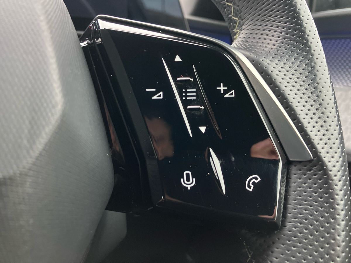 Used Peugeot 3008 2024 for sale - 77019243: Photo 34