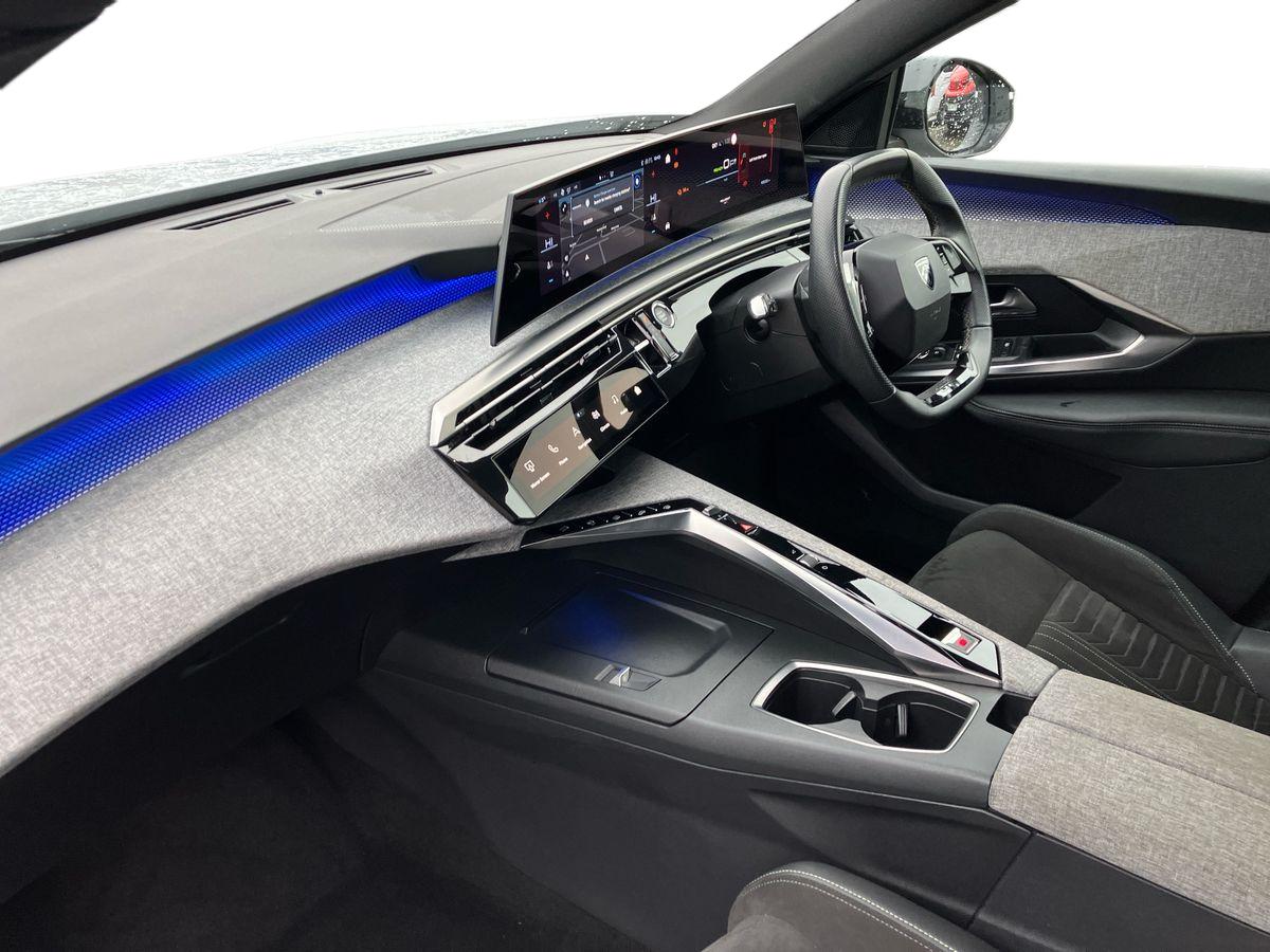 Used Peugeot 3008 2024 for sale - 77019243: Photo 6