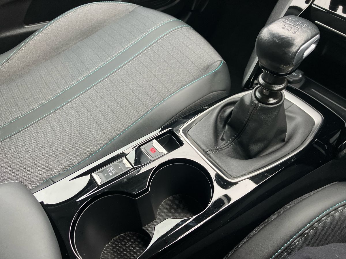 Used Peugeot 2008 2022 for sale - 76220080: Photo 17