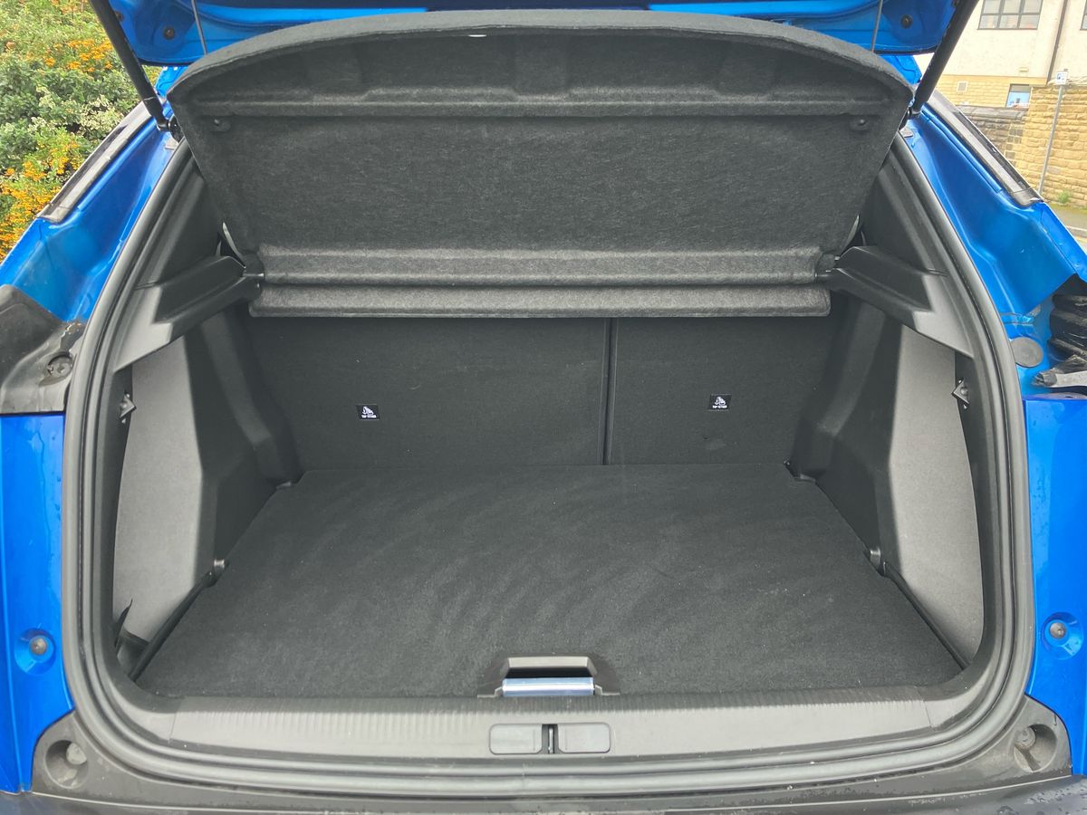 Used Peugeot 2008 2022 for sale - 76220080: Photo 20