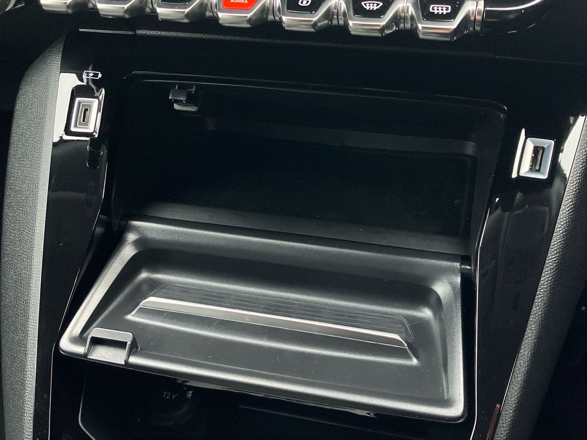 Used Peugeot 2008 2022 for sale - 76220080: Photo 25