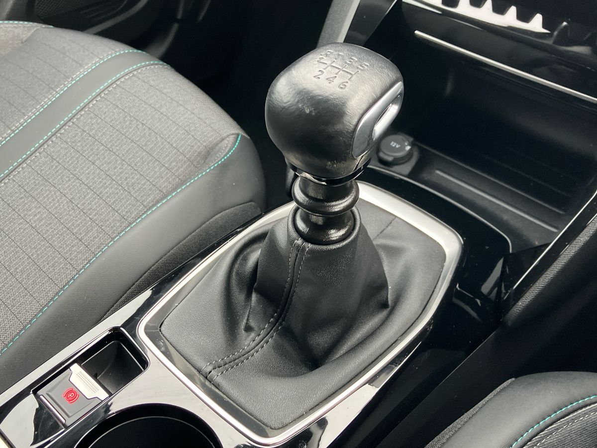 Used Peugeot 2008 2022 for sale - 76220080: Photo 28