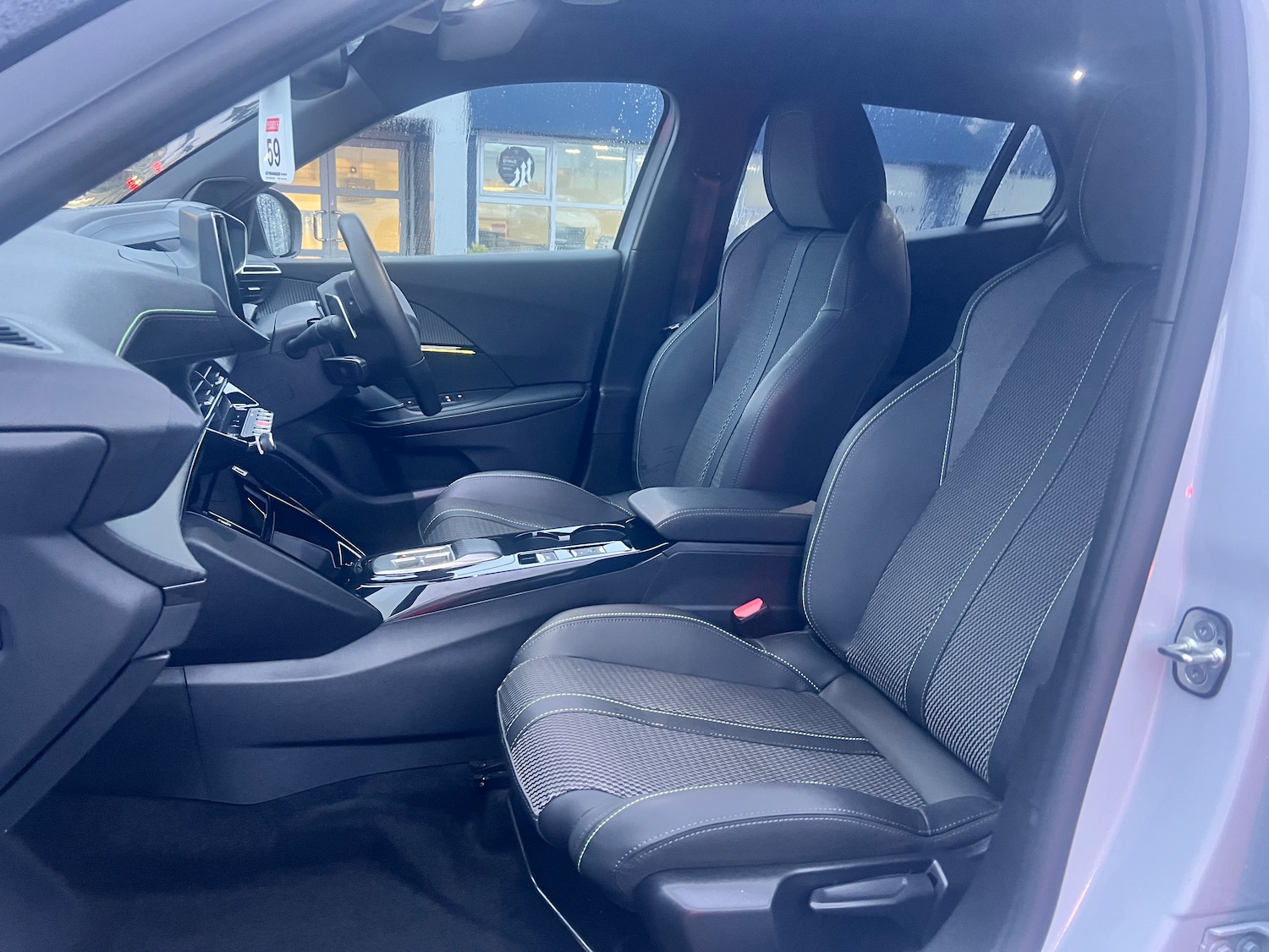 Used Peugeot 2008 2025 for sale - 77019259: Photo 6