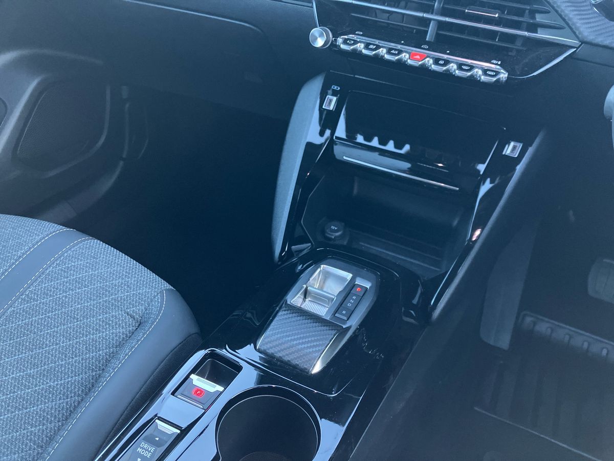 Used Peugeot 2008 2024 for sale - 76351939: Photo 17