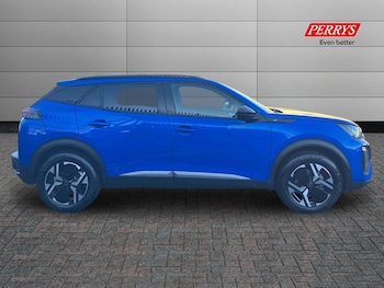 Used Peugeot 2008 2024 for sale - 76351939: Photo