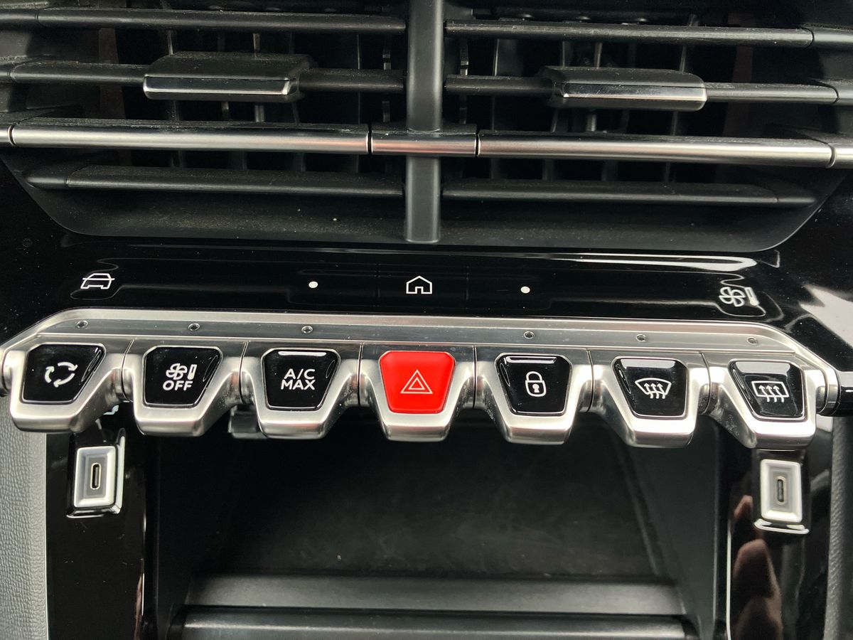 Used Peugeot 208 2024 for sale - 76706852: Photo 12