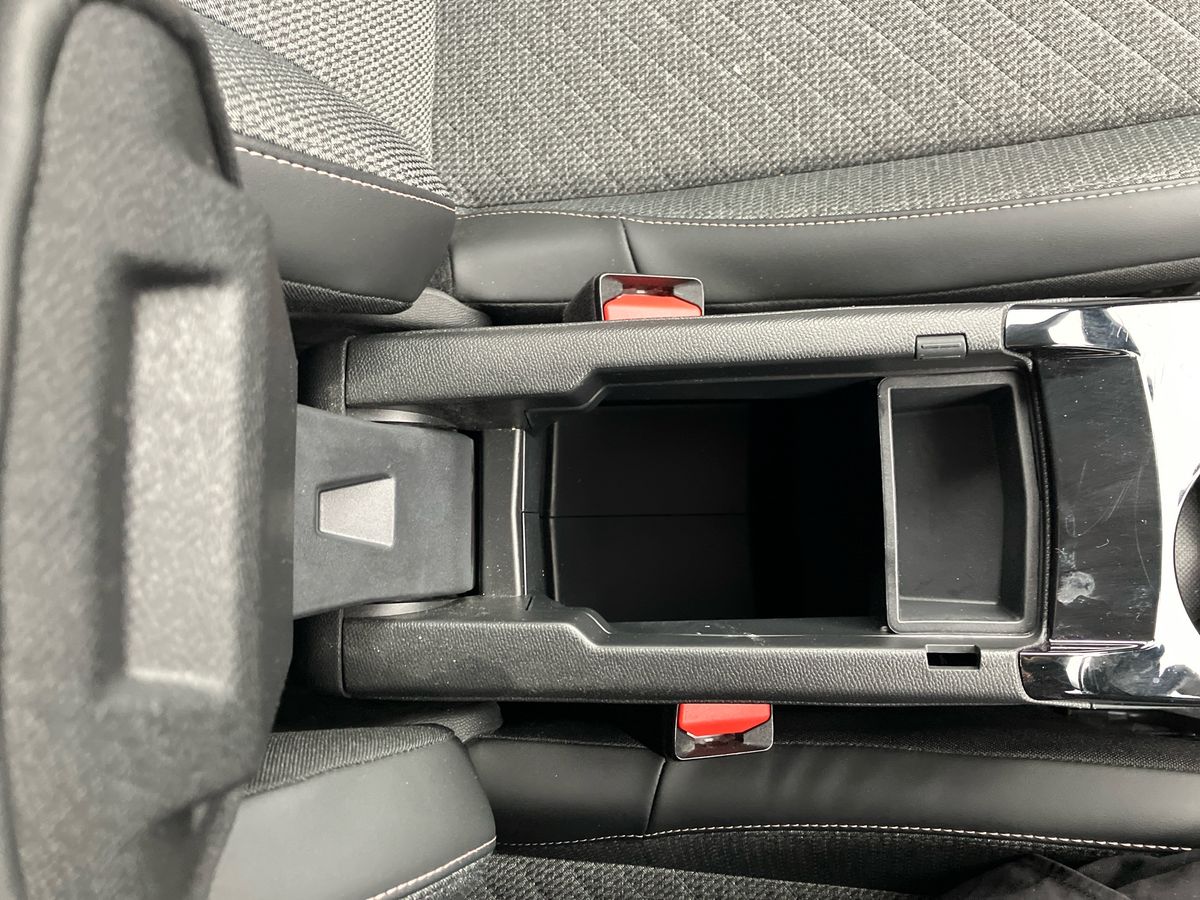 Used Peugeot 208 2024 for sale - 76706852: Photo 37