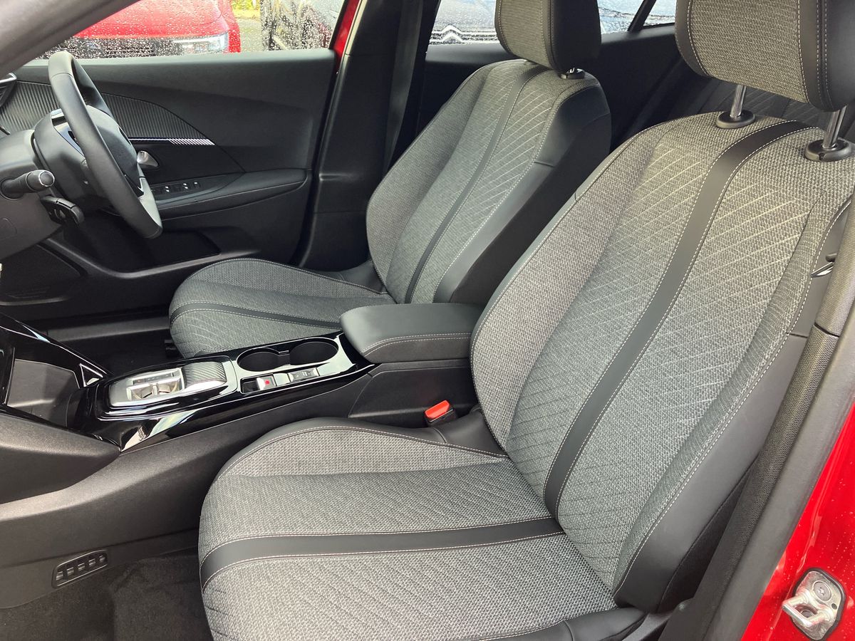 Used Peugeot 2008 2024 for sale - 76351941: Photo 24