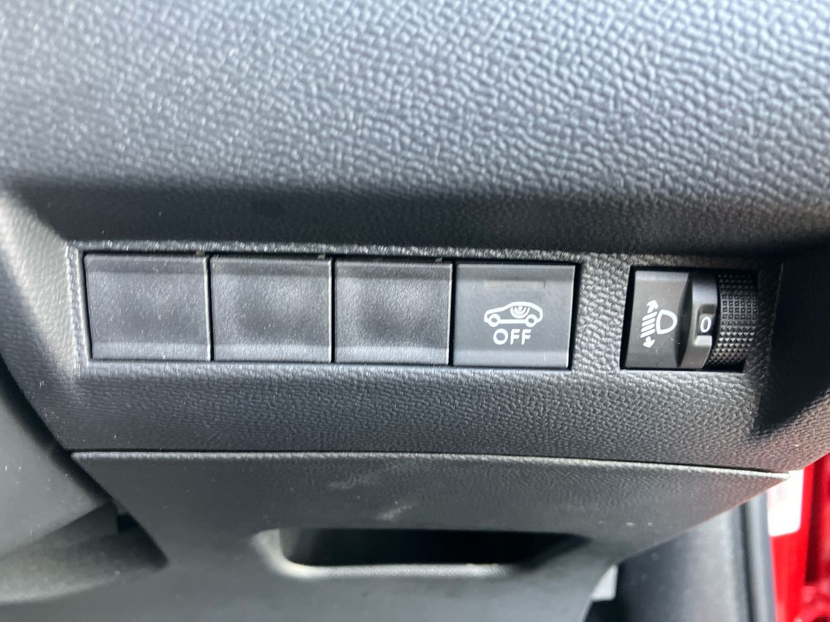 Used Peugeot 2008 2024 for sale - 76351941: Photo 29