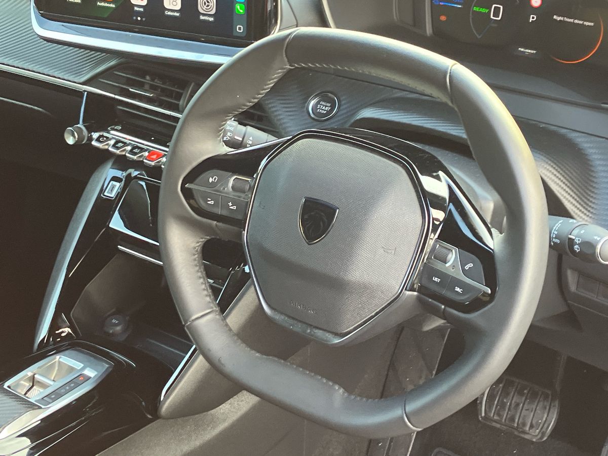 Used Peugeot 2008 2024 for sale - 76351941: Photo 30