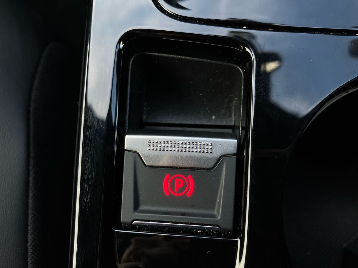 Used Peugeot 2008 2024 for sale - 76351941: Photo 32