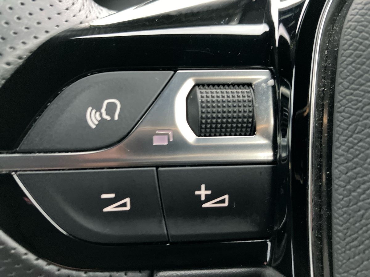 Used Peugeot 2008 2021 for sale - 76412771: Photo 16