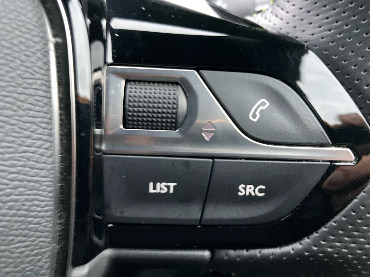 Used Peugeot 2008 2021 for sale - 76412771: Photo 26