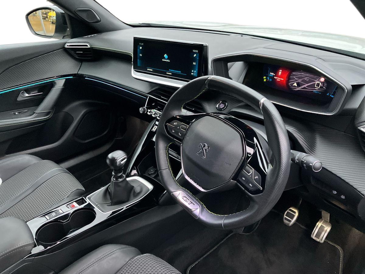 Used Peugeot 2008 2021 for sale - 76412771: Photo 8