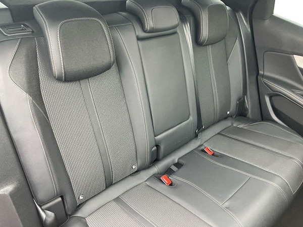 Used Peugeot 3008 2023 for sale - 76128257: Photo 20