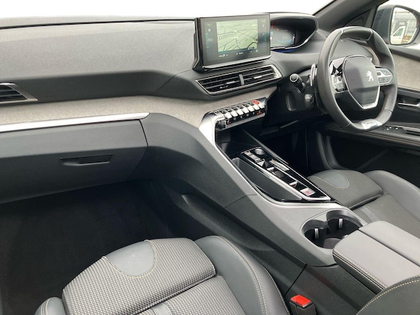 Used Peugeot 3008 2023 for sale - 76128257: Photo 7