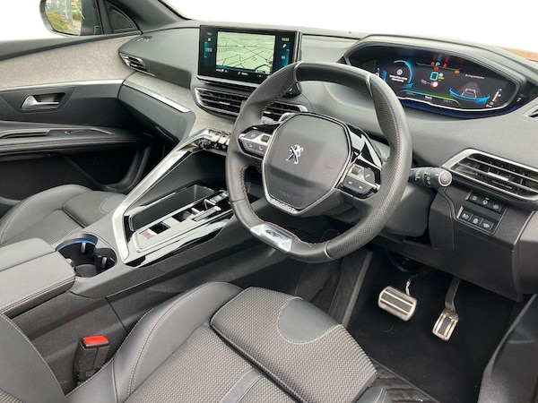 Used Peugeot 3008 2023 for sale - 76128257: Photo 9