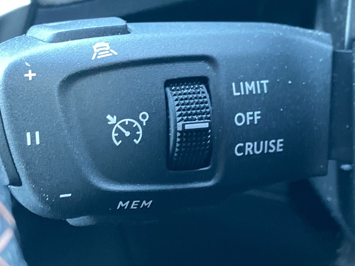 Used Peugeot 3008 2022 for sale - 76425908: Photo 35