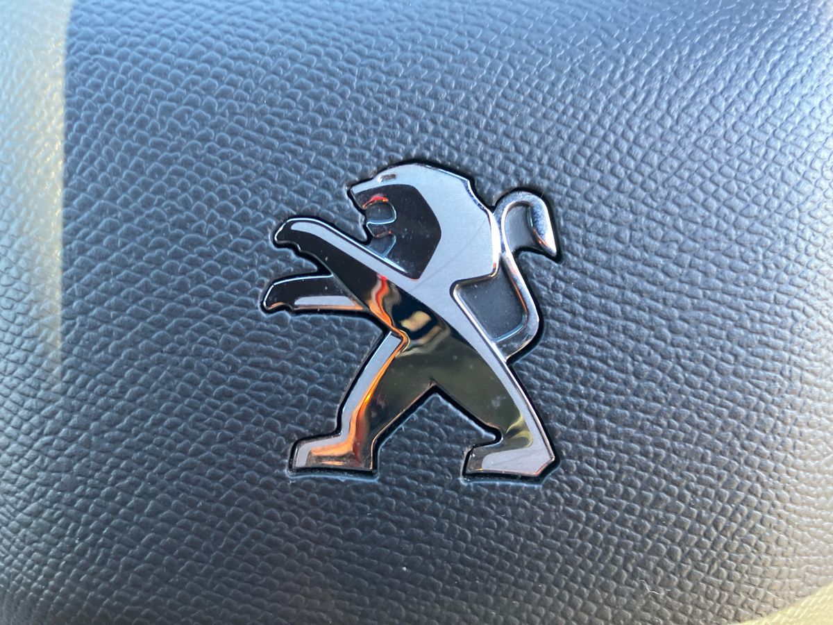 Used Peugeot 3008 2022 for sale - 76425908: Photo 36