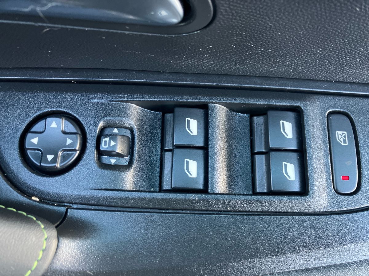 Used Peugeot 2008 2025 for sale - 76650647: Photo 19