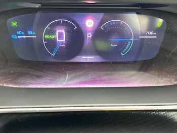 Used Peugeot 2008 2024 for sale - 77759941: Photo