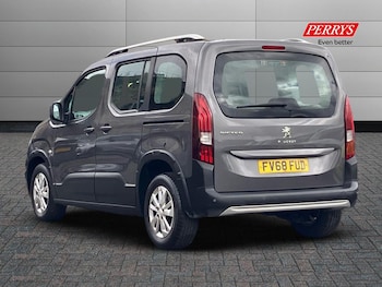 Used Peugeot Rifter 2018 for sale - 75453219: Photo