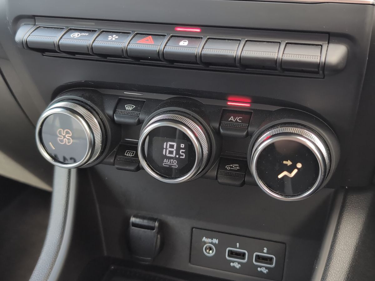 Used Renault Captur 2022 for sale - 76931812: Photo 12