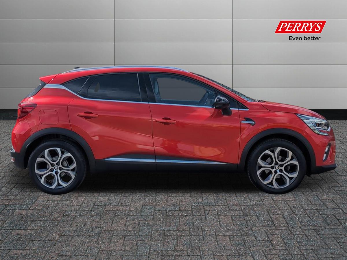 Used Renault Captur 2022 for sale - 76931812: Photo 3