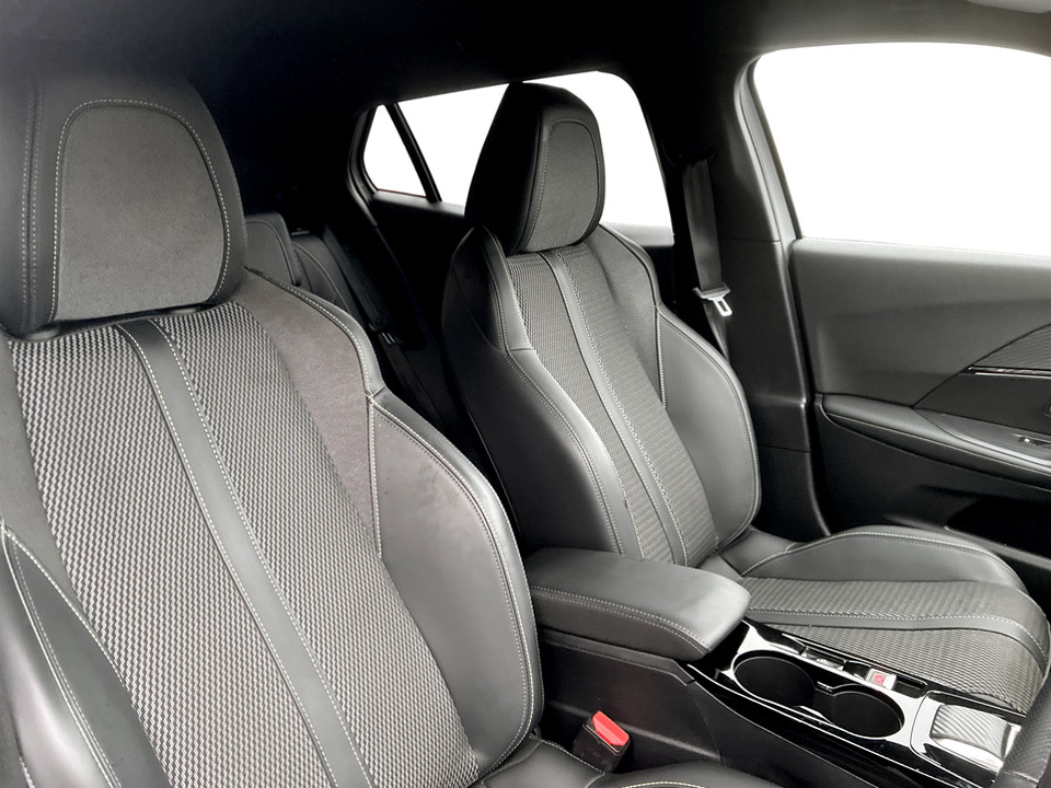 Used Peugeot 2008 2024 for sale - 77125321: Photo 12