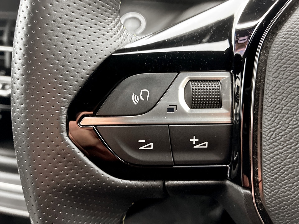 Used Peugeot 2008 2024 for sale - 77125321: Photo 29